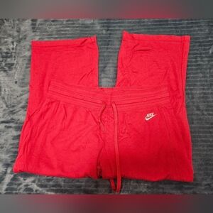 Nike Hot Pink Cropped/capri Lounge Pants With Pockets!